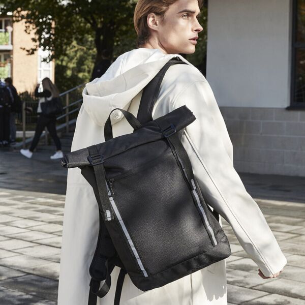 Urban commute backpack Thumbnail